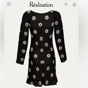 Realisation Par Cosmina 90’s Daisy Dress